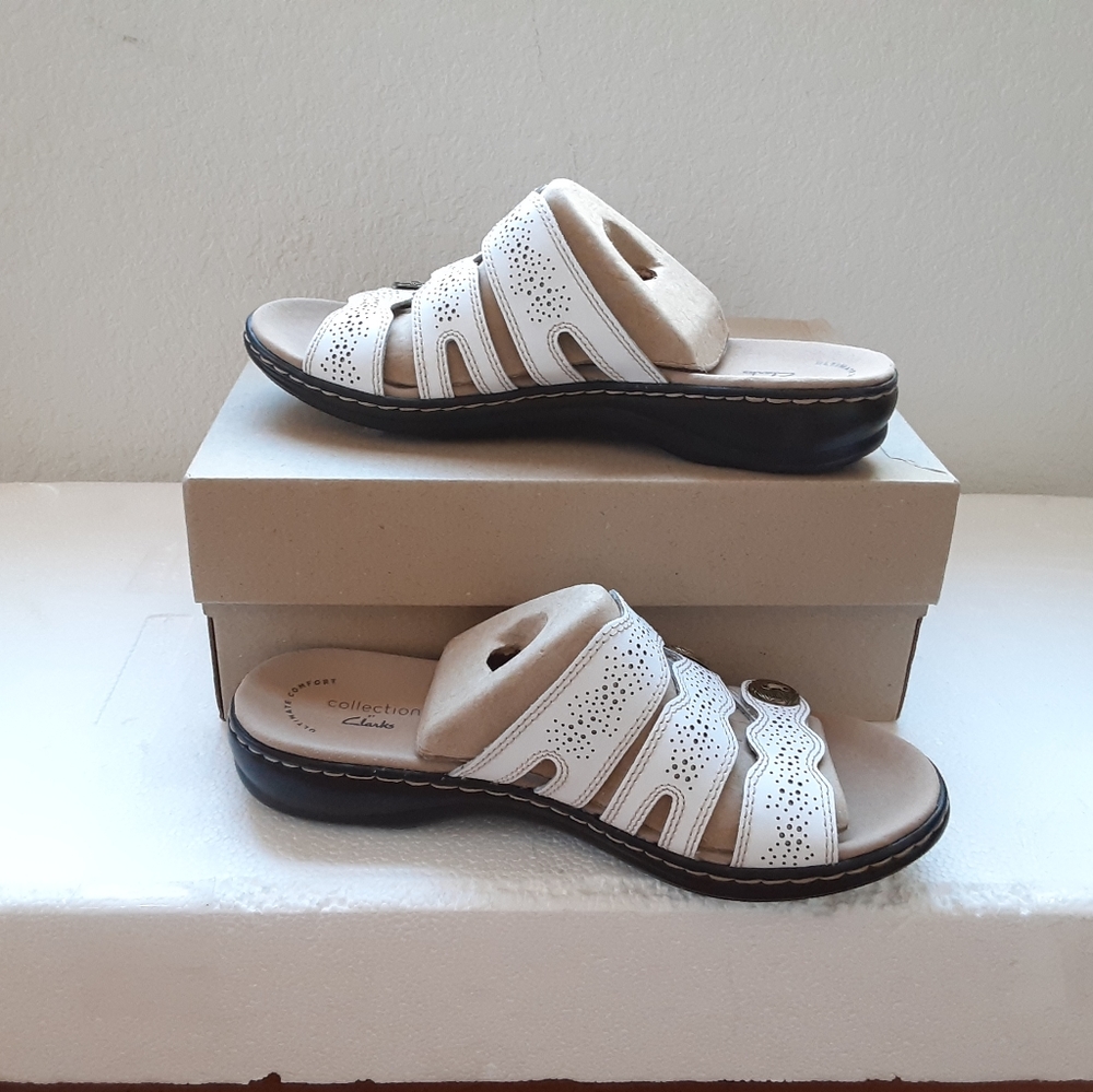 Clarks - Picture 3 of 3